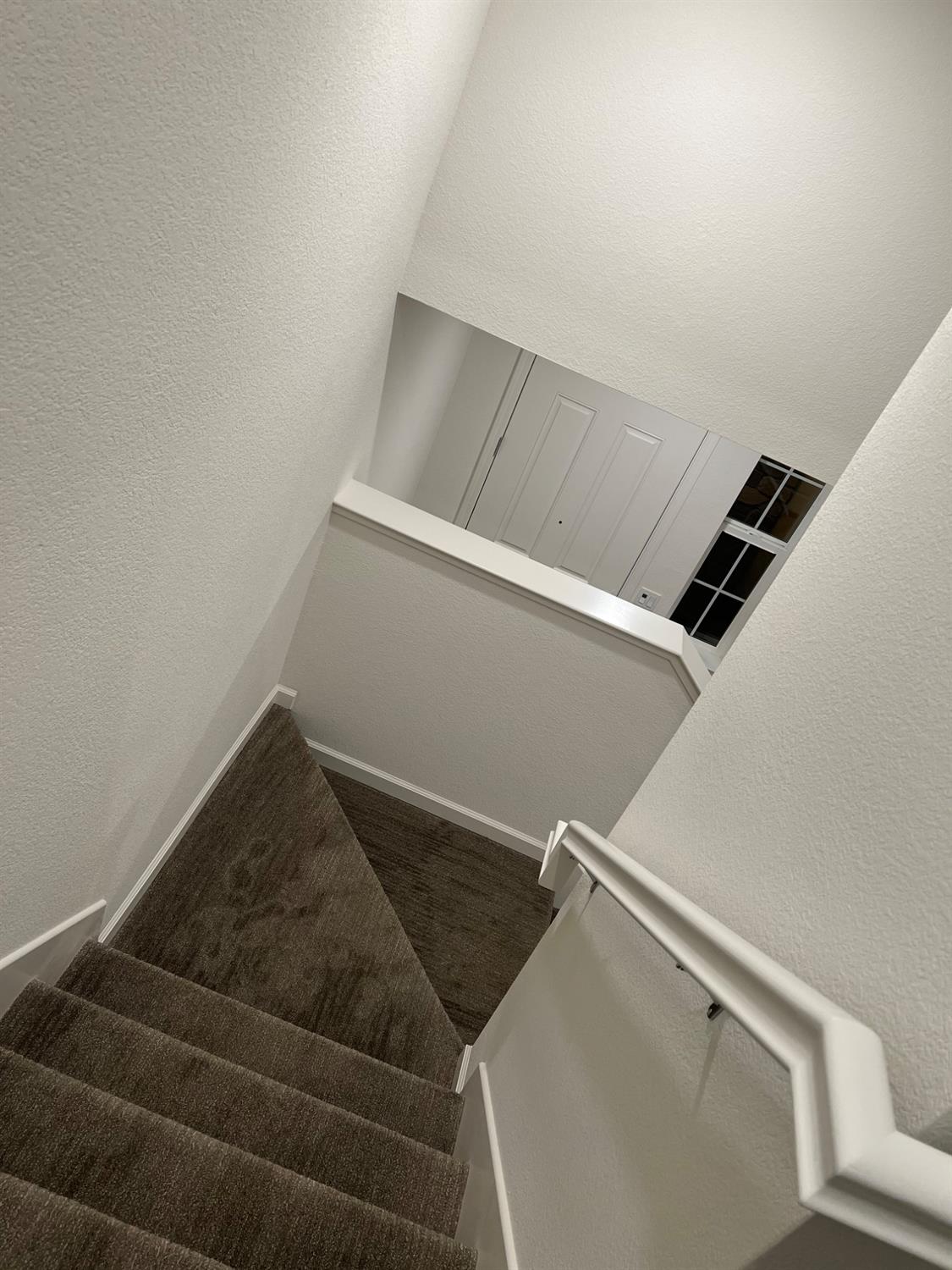 Detail Gallery Image 12 of 51 For 4375 Garonne Walk, Sacramento,  CA 95834 - 4 Beds | 3/1 Baths