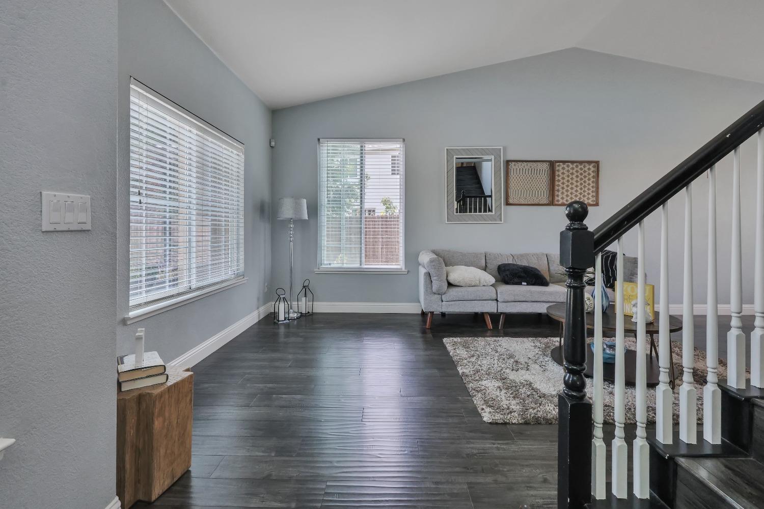 Detail Gallery Image 8 of 71 For 3827 Vecchio Ln, Stockton,  CA 95212 - 3 Beds | 2/1 Baths