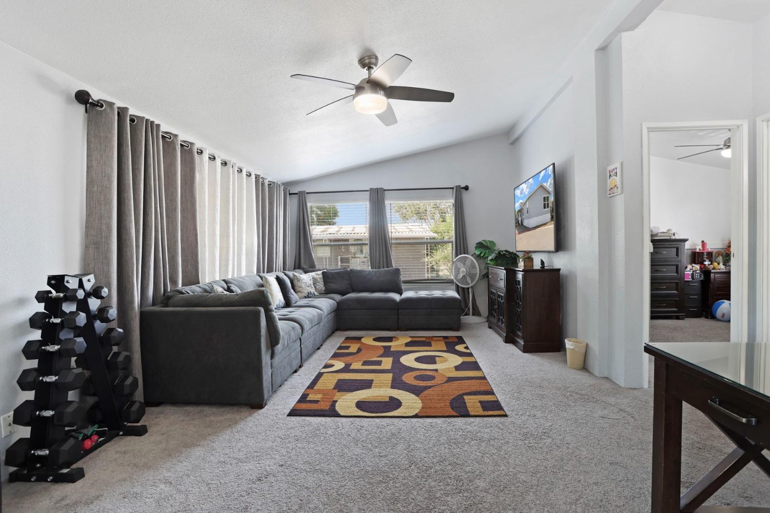 Detail Gallery Image 17 of 33 For 5100 N Hwy 99 182, Stockton,  CA 95212 - 3 Beds | 2 Baths