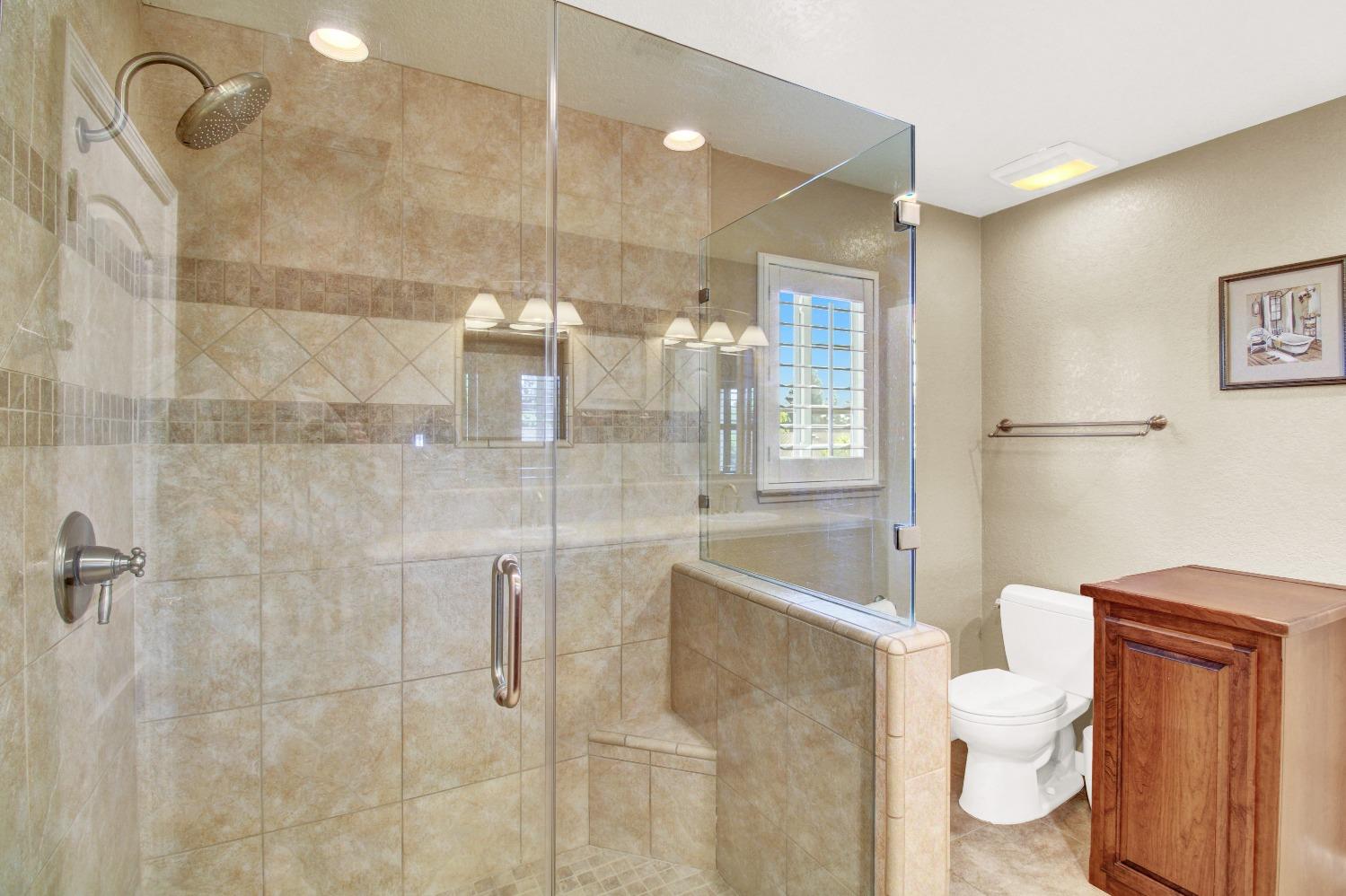 Detail Gallery Image 69 of 73 For 2660 Emerald Way, Turlock,  CA 95382 - 4 Beds | 3 Baths