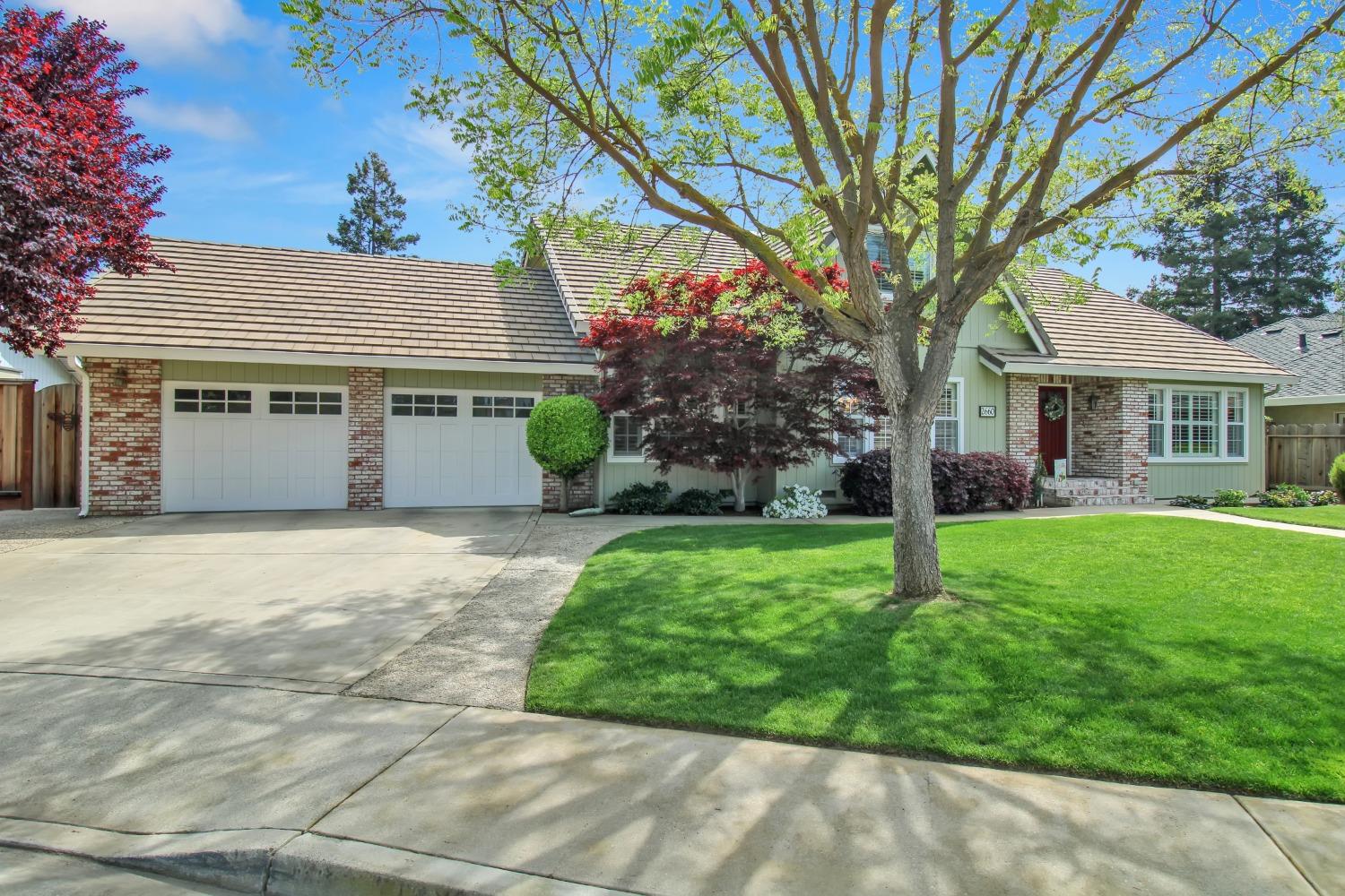 Detail Gallery Image 9 of 73 For 2660 Emerald Way, Turlock,  CA 95382 - 4 Beds | 3 Baths