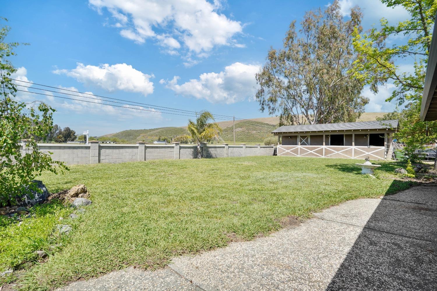 Fortini Road, San Jose, California image 3