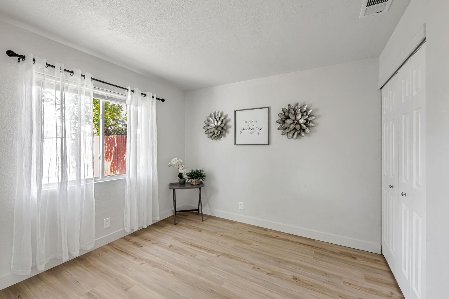 Detail Gallery Image 16 of 27 For 2253 Edison Ave, Sacramento,  CA 95821 - 3 Beds | 1 Baths