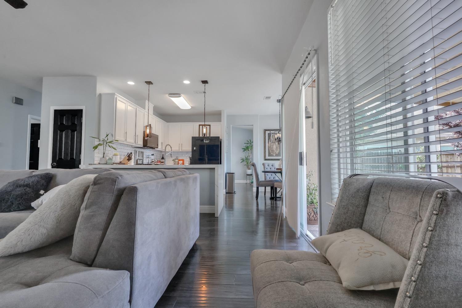Detail Gallery Image 38 of 71 For 3827 Vecchio Ln, Stockton,  CA 95212 - 3 Beds | 2/1 Baths