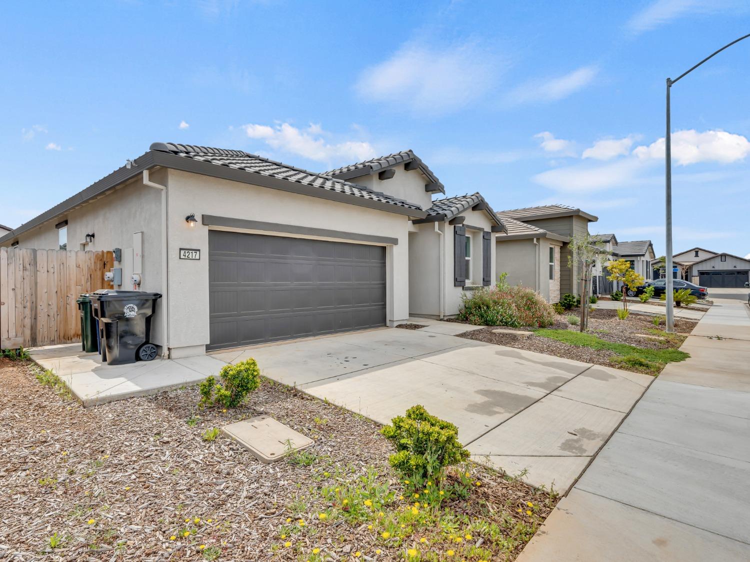 Creede Way, Rancho Cordova, California image 2