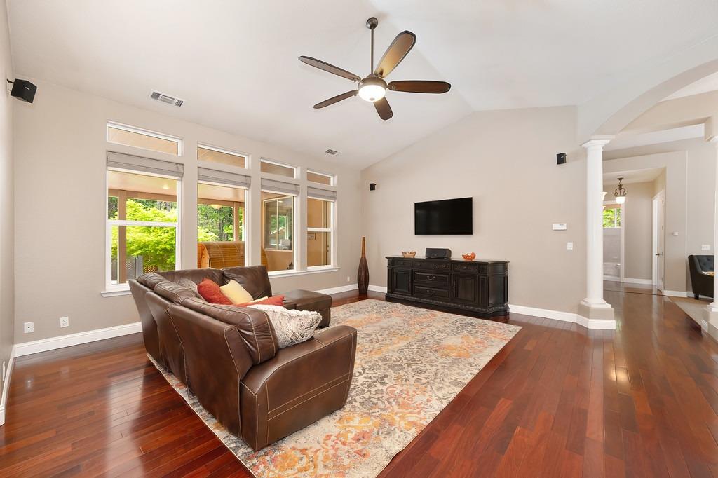 Detail Gallery Image 17 of 73 For 4980 Indian Lane, Foresthill,  CA 95631 - 3 Beds | 2/1 Baths