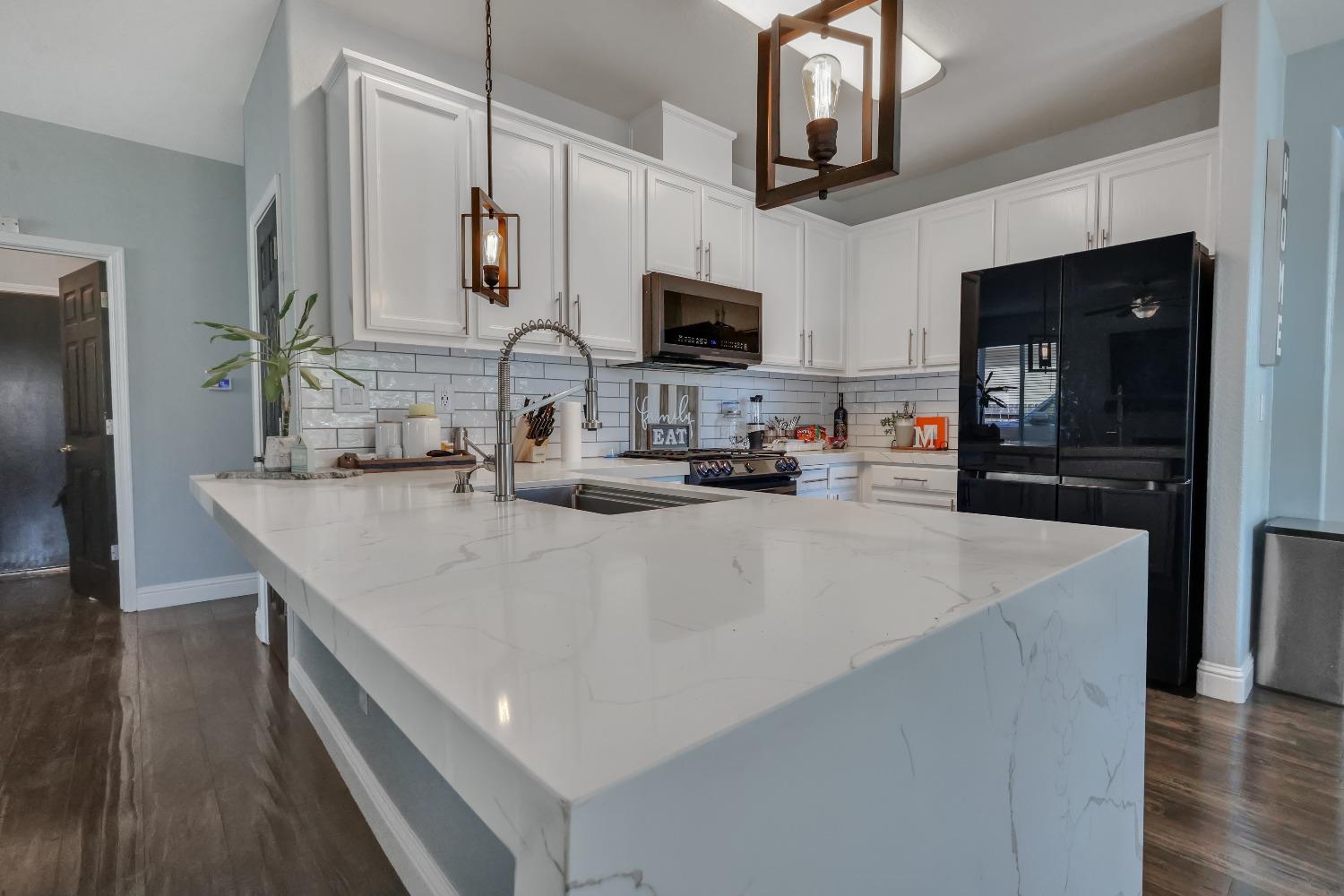 Detail Gallery Image 24 of 71 For 3827 Vecchio Ln, Stockton,  CA 95212 - 3 Beds | 2/1 Baths