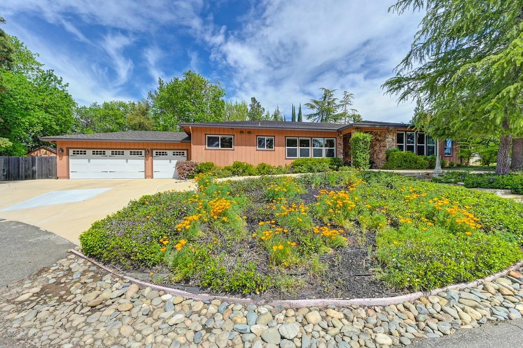 Erika Jean Way, Fair Oaks, California image 2