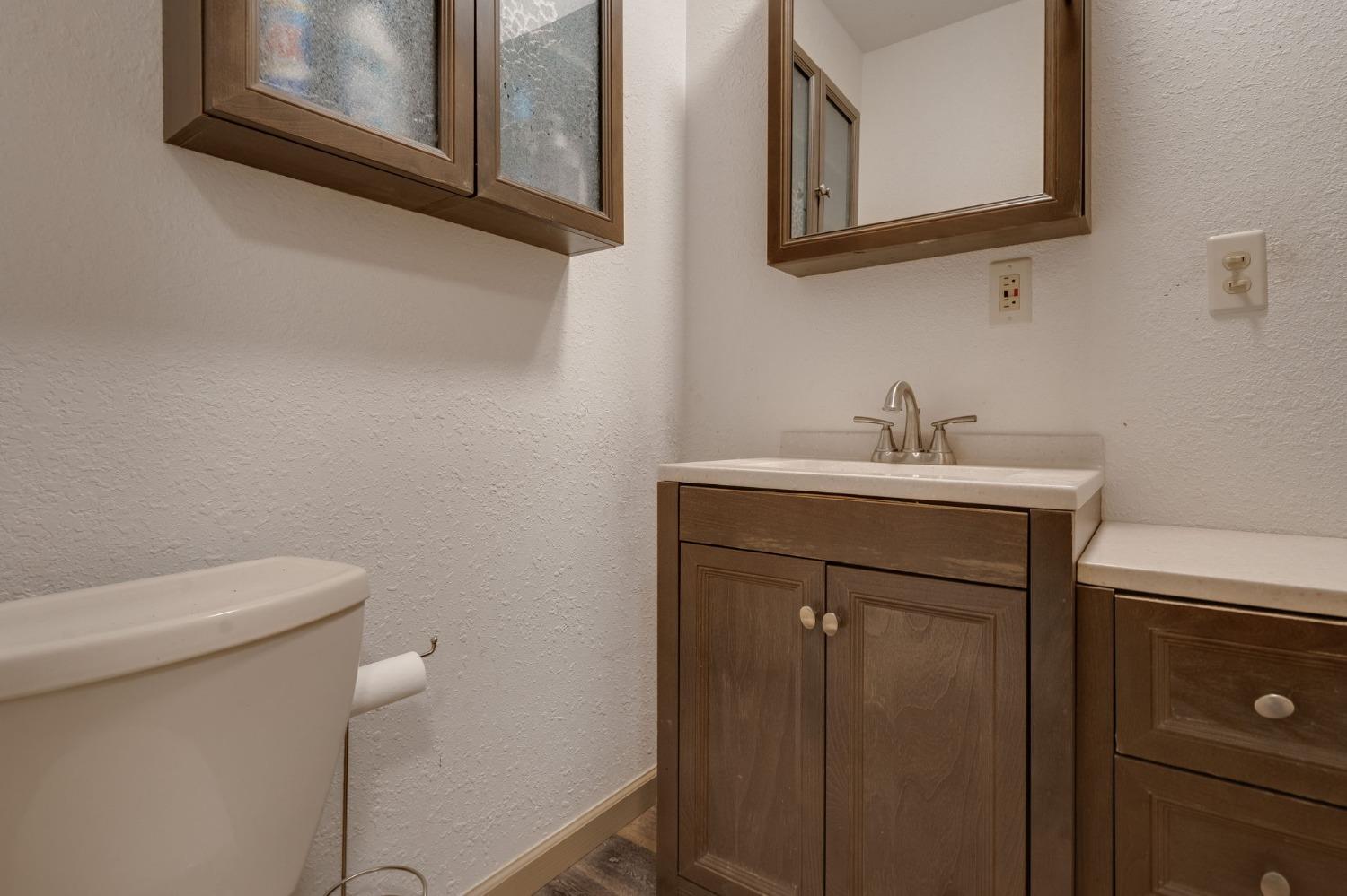 Detail Gallery Image 30 of 42 For 3181 Castlewood Cir, Pollock Pines,  CA 95726 - 4 Beds | 3 Baths