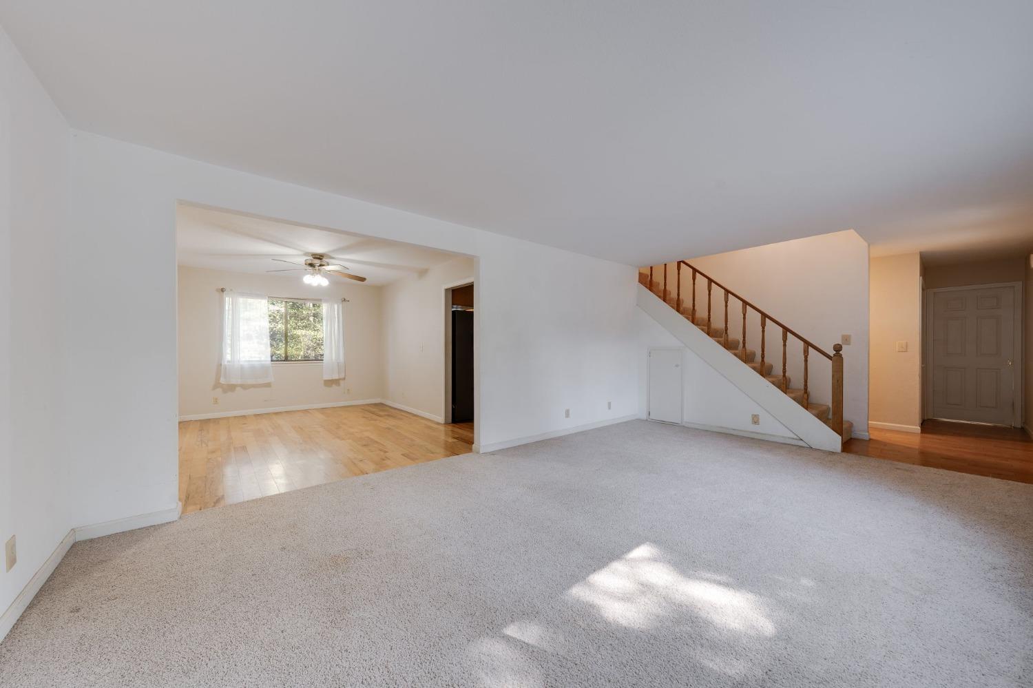 Detail Gallery Image 6 of 42 For 3181 Castlewood Cir, Pollock Pines,  CA 95726 - 4 Beds | 3 Baths