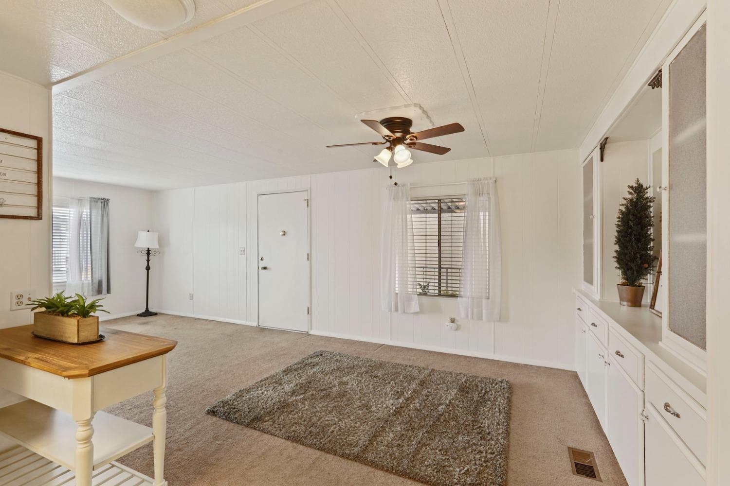 Detail Gallery Image 15 of 39 For 150 Pestana 50, Manteca,  CA 95336 - 2 Beds | 1 Baths