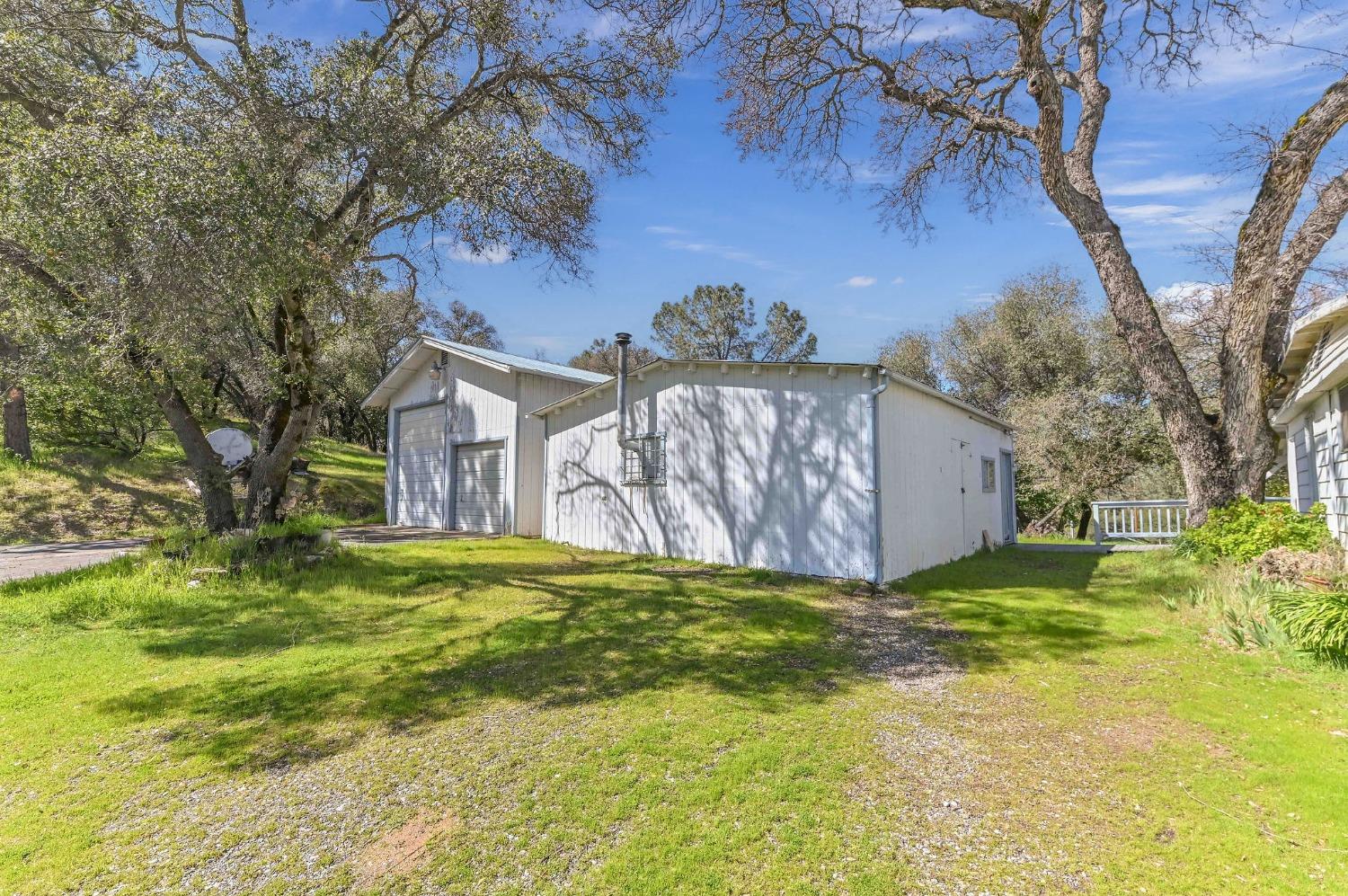 Detail Gallery Image 3 of 96 For 6772 Fricot City Rd, San Andreas,  CA 95249 - 3 Beds | 2 Baths