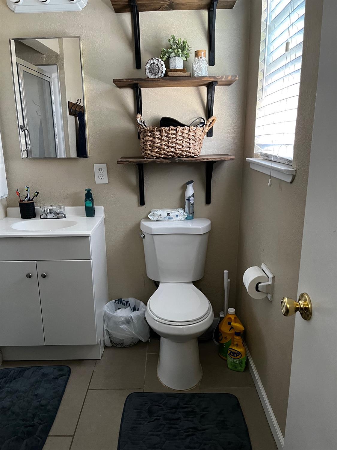 Detail Gallery Image 43 of 50 For 6725 21st St, Sacramento,  CA 95822 - 3 Beds | 2 Baths
