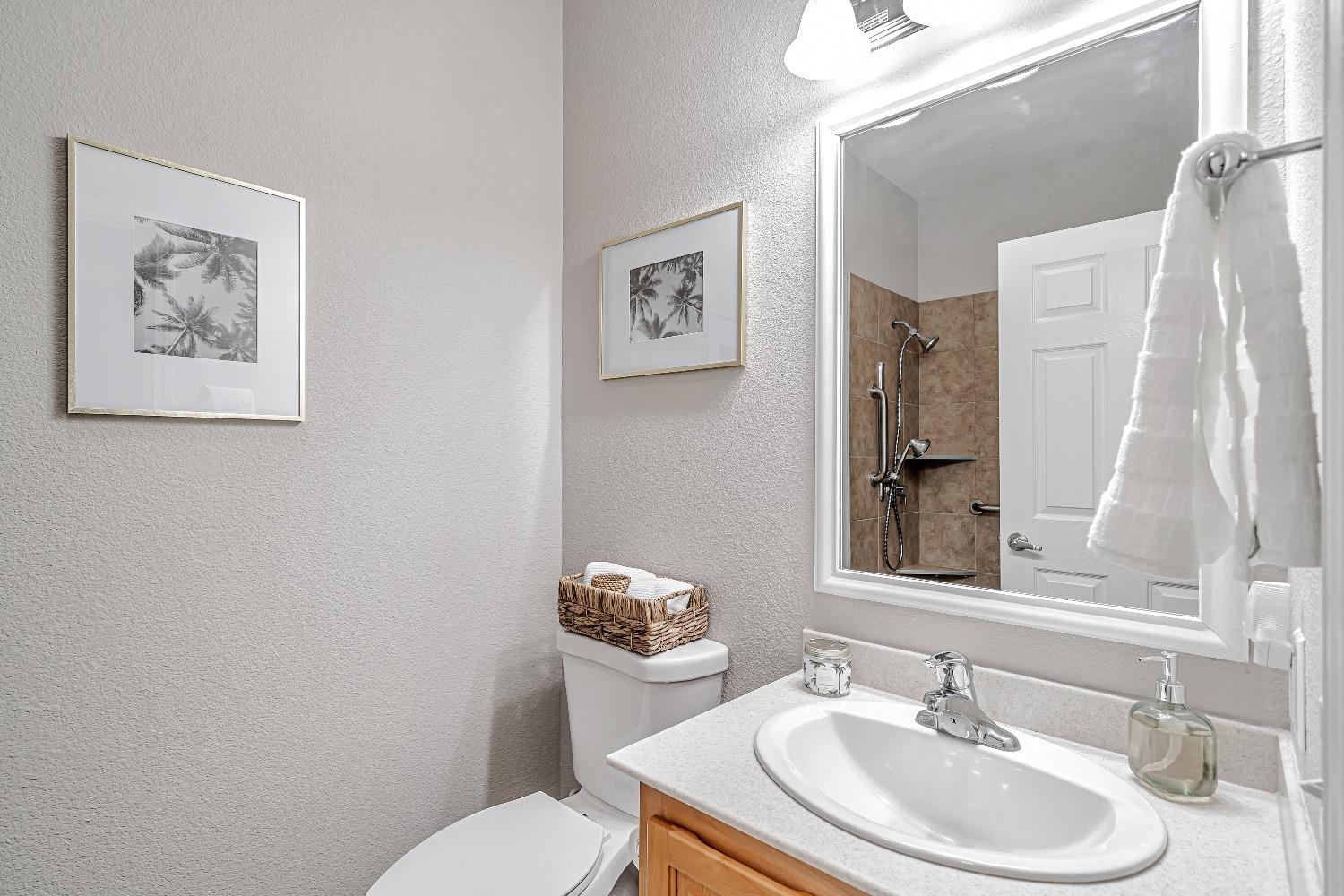 Detail Gallery Image 24 of 32 For 3263 Vineyard Ave 125, Pleasanton,  CA 94566 - 3 Beds | 2 Baths