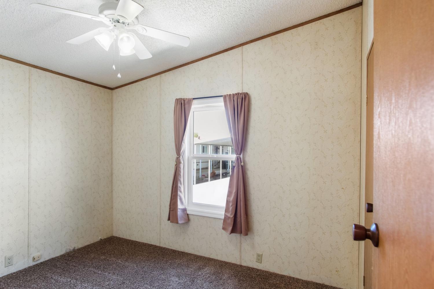 Detail Gallery Image 31 of 31 For 1500 Held Dr 124, Modesto,  CA 95355 - 3 Beds | 2 Baths