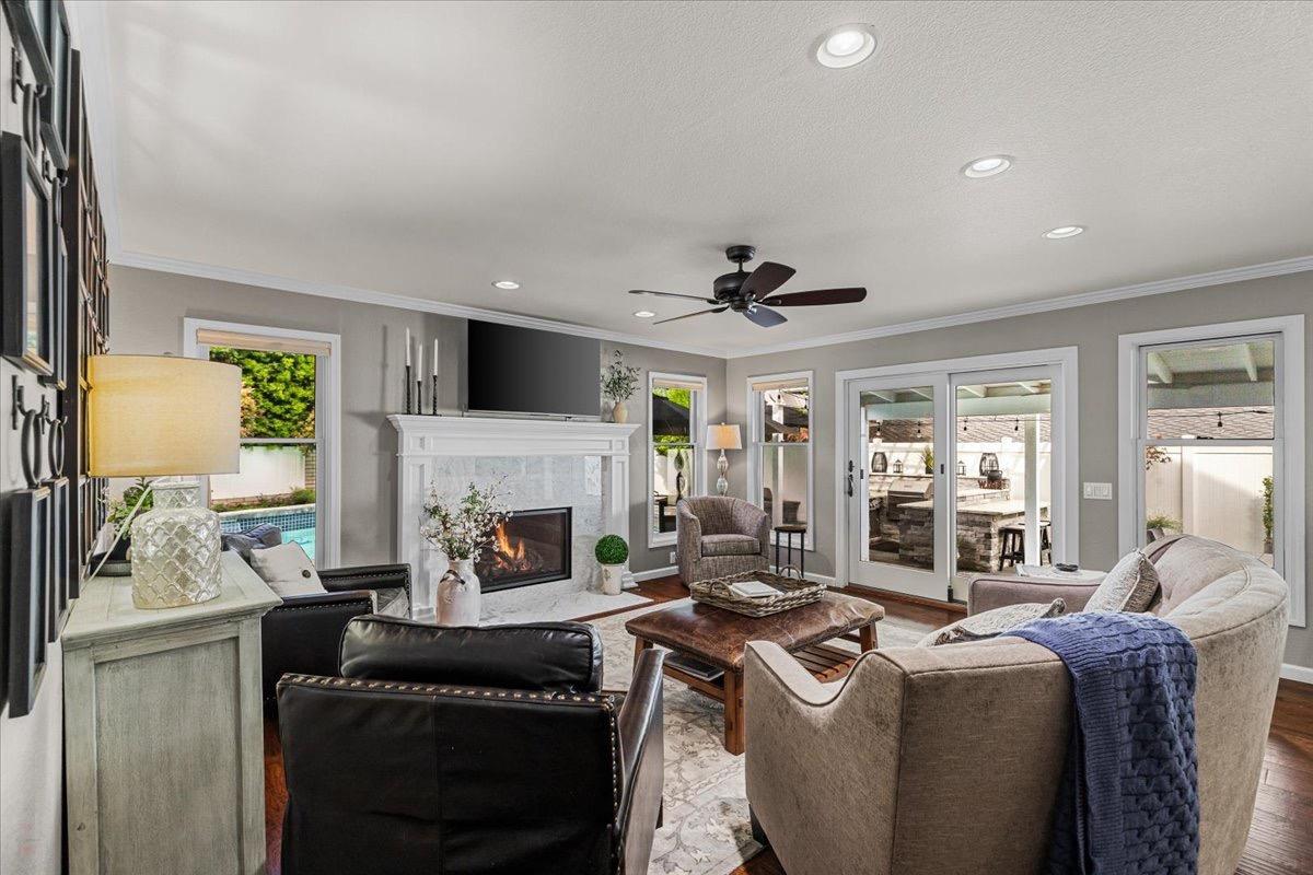 Detail Gallery Image 26 of 69 For 3705 Sandcreek Way, Modesto,  CA 95355 - 3 Beds | 2/1 Baths
