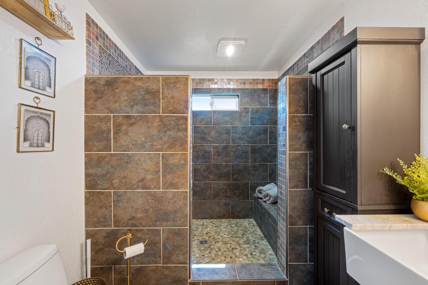 Detail Gallery Image 33 of 85 For 6020 French Creek Rd, Shingle Springs,  CA 95682 - 3 Beds | 3 Baths