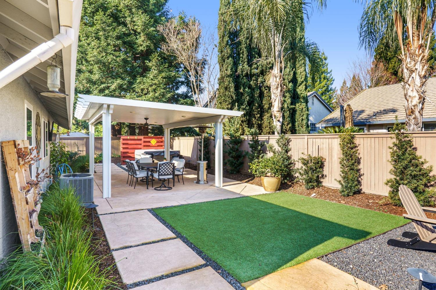 Detail Gallery Image 29 of 29 For 11887 Silver Cliff Way, Gold River,  CA 95670 - 3 Beds | 2 Baths