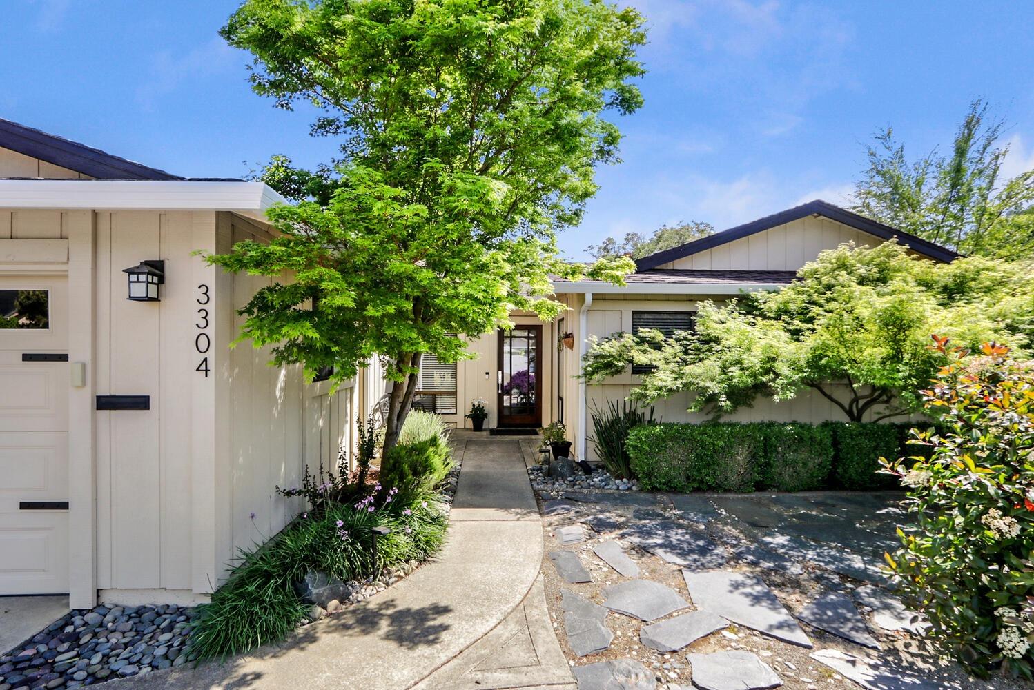Detail Gallery Image 3 of 56 For 3304 Monte Vista Ave, Davis,  CA 95618 - 4 Beds | 3 Baths