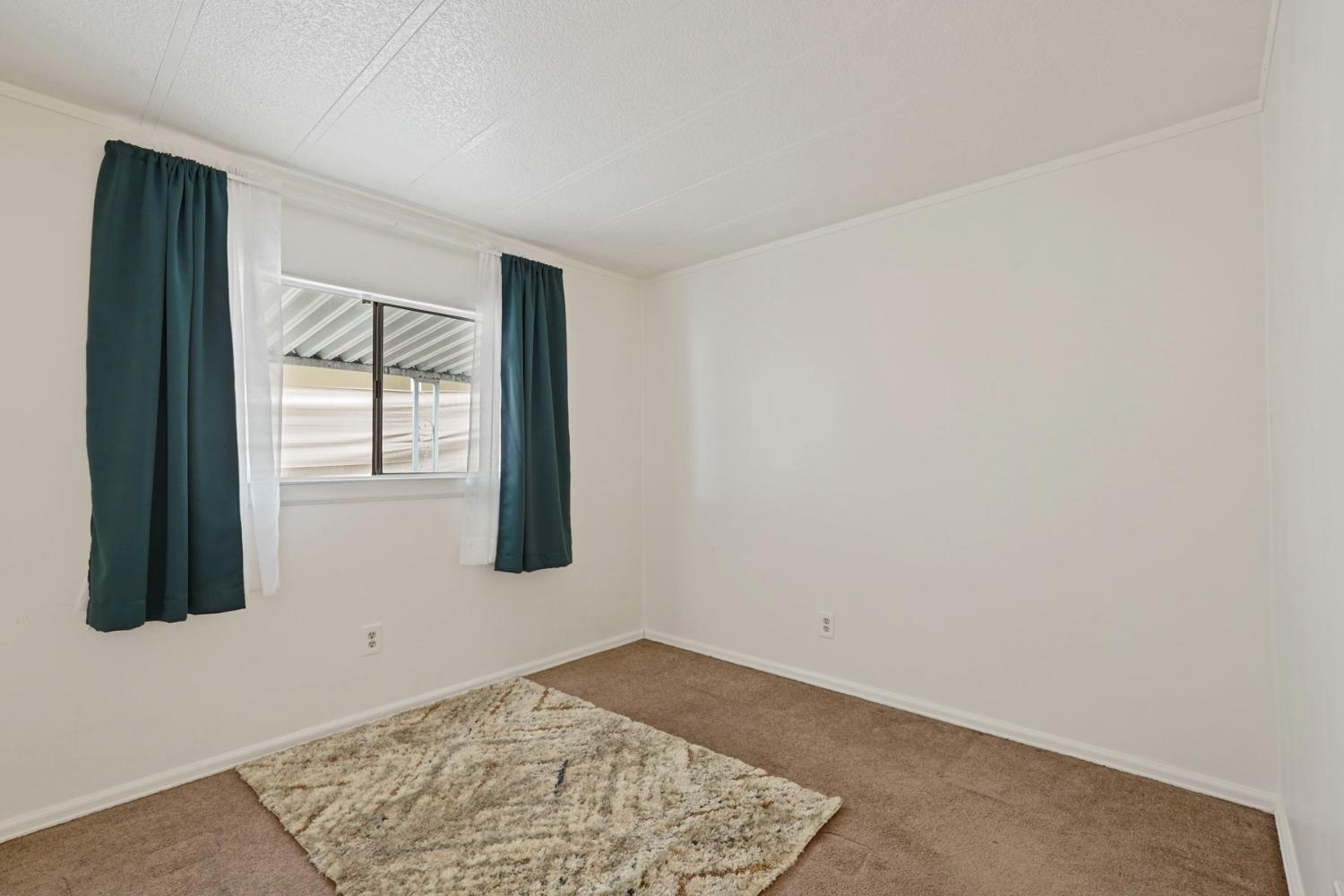 Detail Gallery Image 23 of 39 For 150 Pestana 50, Manteca,  CA 95336 - 2 Beds | 1 Baths