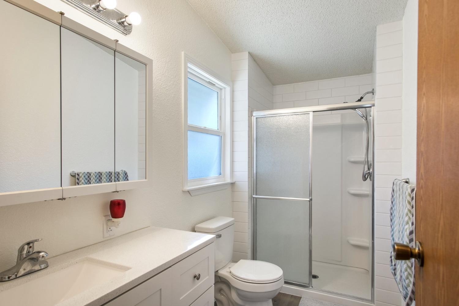 Detail Gallery Image 11 of 31 For 1500 Held Dr 124, Modesto,  CA 95355 - 3 Beds | 2 Baths