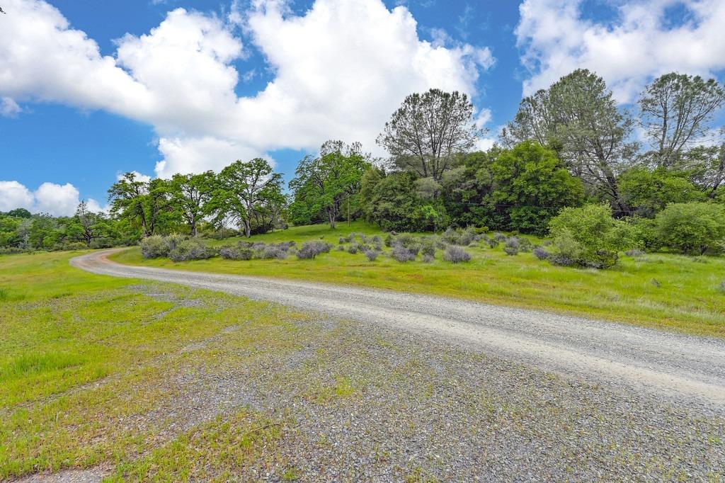 Detail Gallery Image 22 of 73 For 4822 Salmon Falls Rd, Pilot Hill,  CA 95664 - – Beds | – Baths