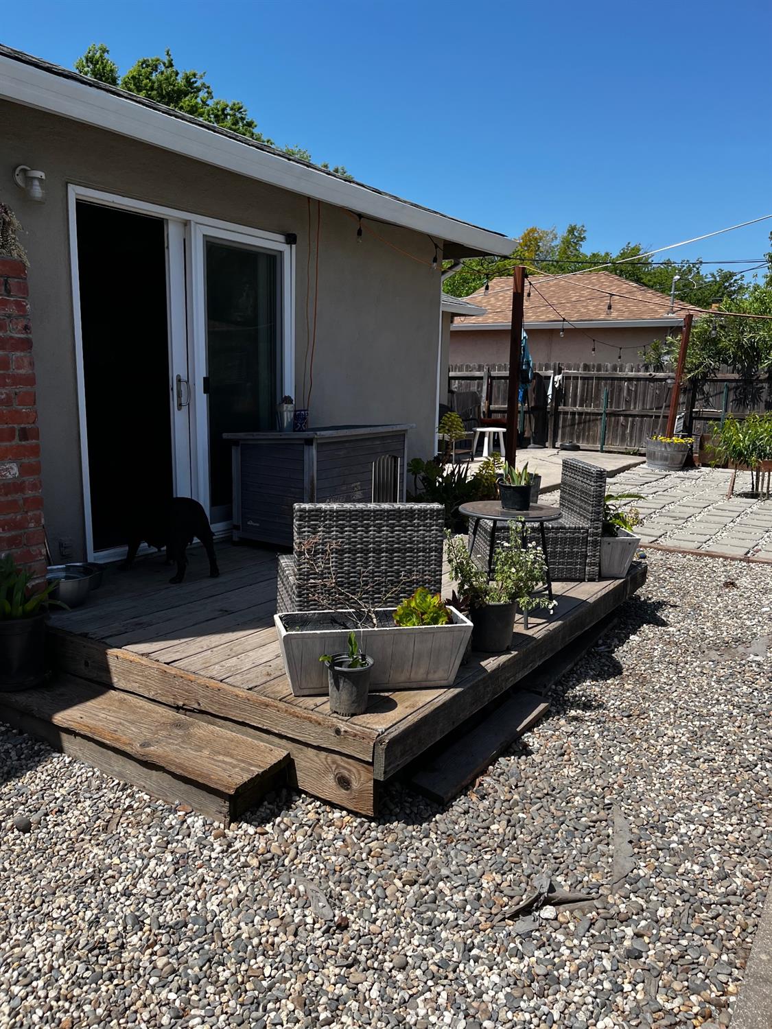Detail Gallery Image 11 of 50 For 6725 21st St, Sacramento,  CA 95822 - 3 Beds | 2 Baths