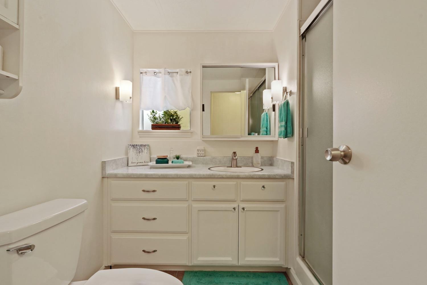 Detail Gallery Image 25 of 39 For 150 Pestana 50, Manteca,  CA 95336 - 2 Beds | 1 Baths