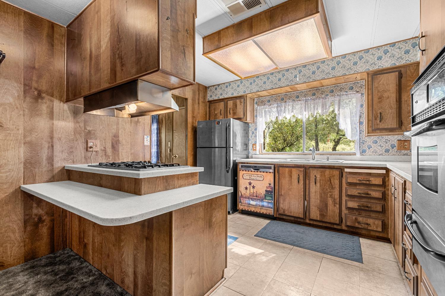 Detail Gallery Image 15 of 36 For 16315 Mount Whitney Dr, Fiddletown,  CA 95629 - 2 Beds | 2 Baths