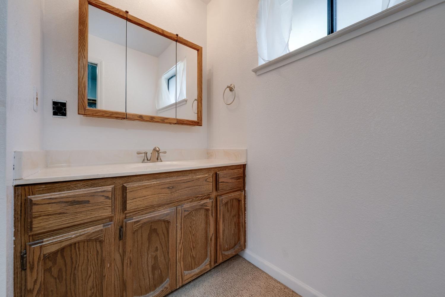Detail Gallery Image 21 of 42 For 3181 Castlewood Cir, Pollock Pines,  CA 95726 - 4 Beds | 3 Baths