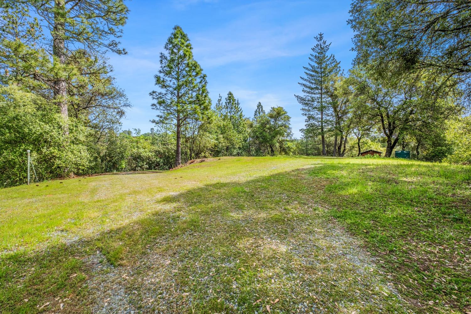 Detail Gallery Image 31 of 36 For 16315 Mount Whitney Dr, Fiddletown,  CA 95629 - 2 Beds | 2 Baths