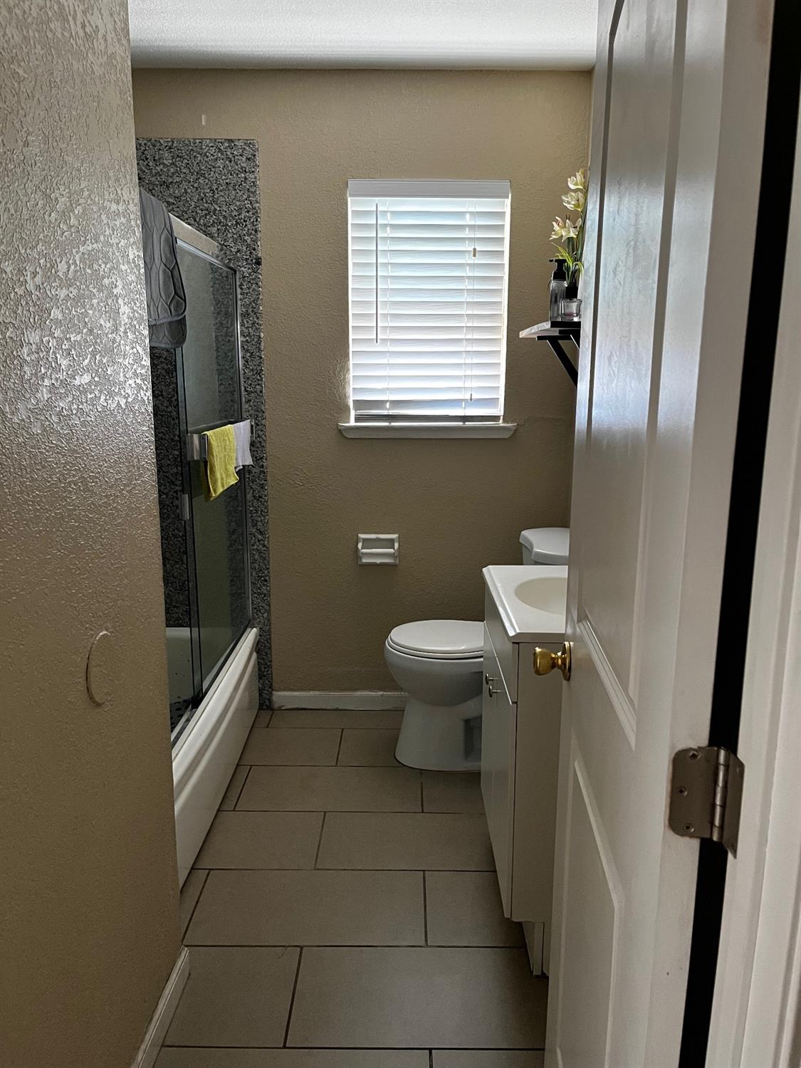 Detail Gallery Image 36 of 50 For 6725 21st St, Sacramento,  CA 95822 - 3 Beds | 2 Baths