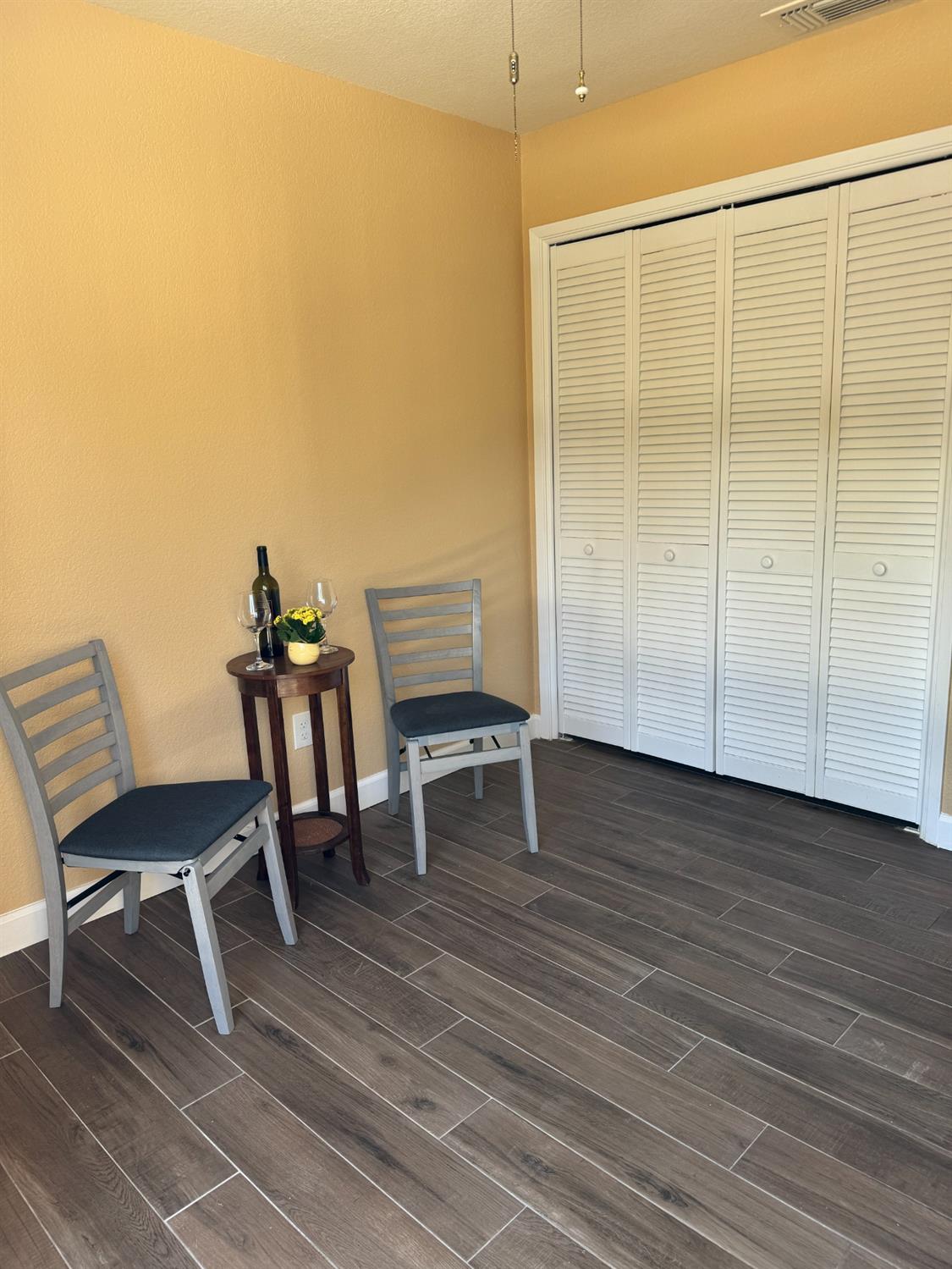 Photo #8: 225046993 Listing: Photo #8