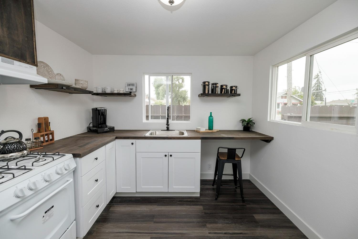 Detail Gallery Image 72 of 77 For 156 Davitt Ave, Oakdale,  CA 95361 - 4 Beds | 3 Baths