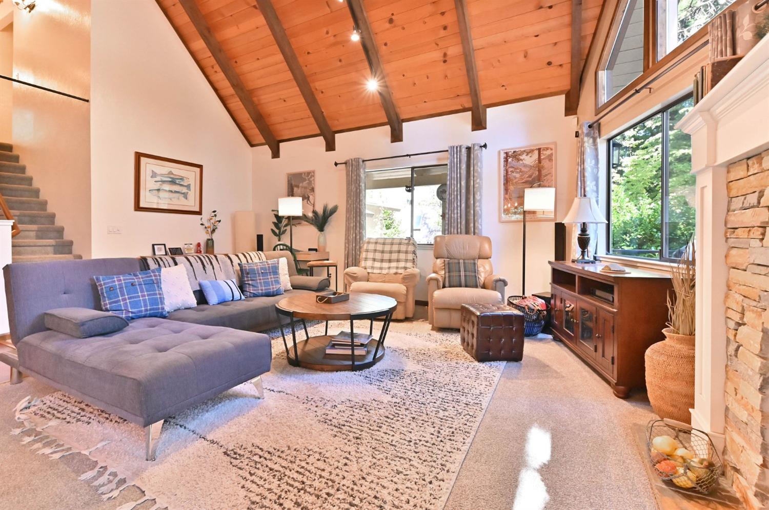 Detail Gallery Image 13 of 72 For 1801 Pine Dr, Arnold,  CA 95223 - 3 Beds | 2 Baths