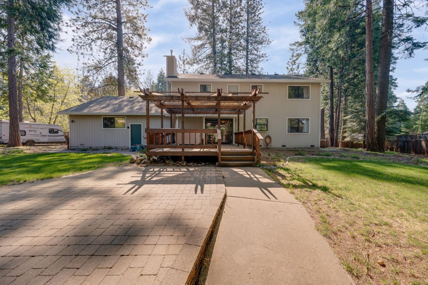 Detail Gallery Image 36 of 42 For 3181 Castlewood Cir, Pollock Pines,  CA 95726 - 4 Beds | 3 Baths