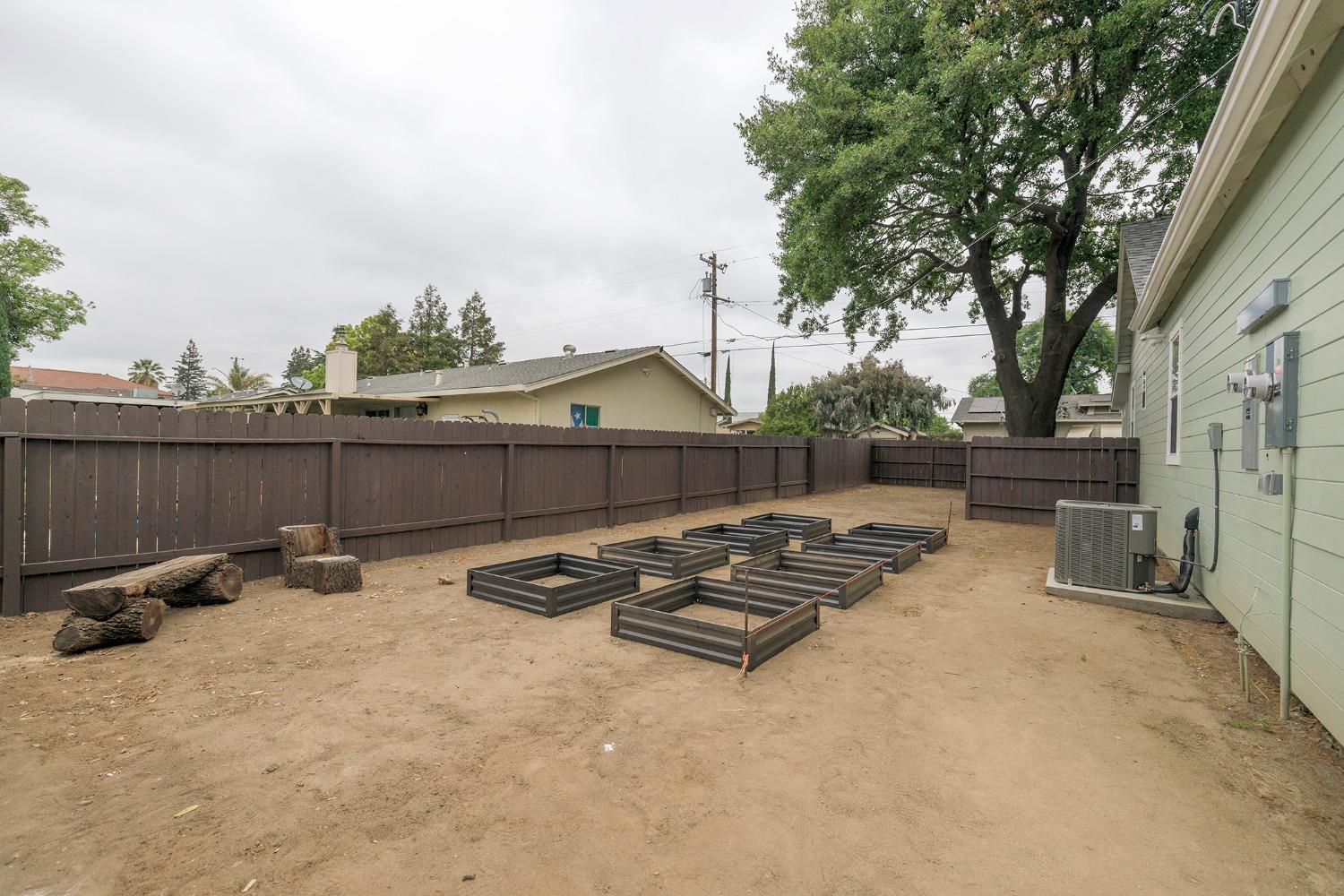 Detail Gallery Image 54 of 77 For 156 Davitt Ave, Oakdale,  CA 95361 - 4 Beds | 3 Baths