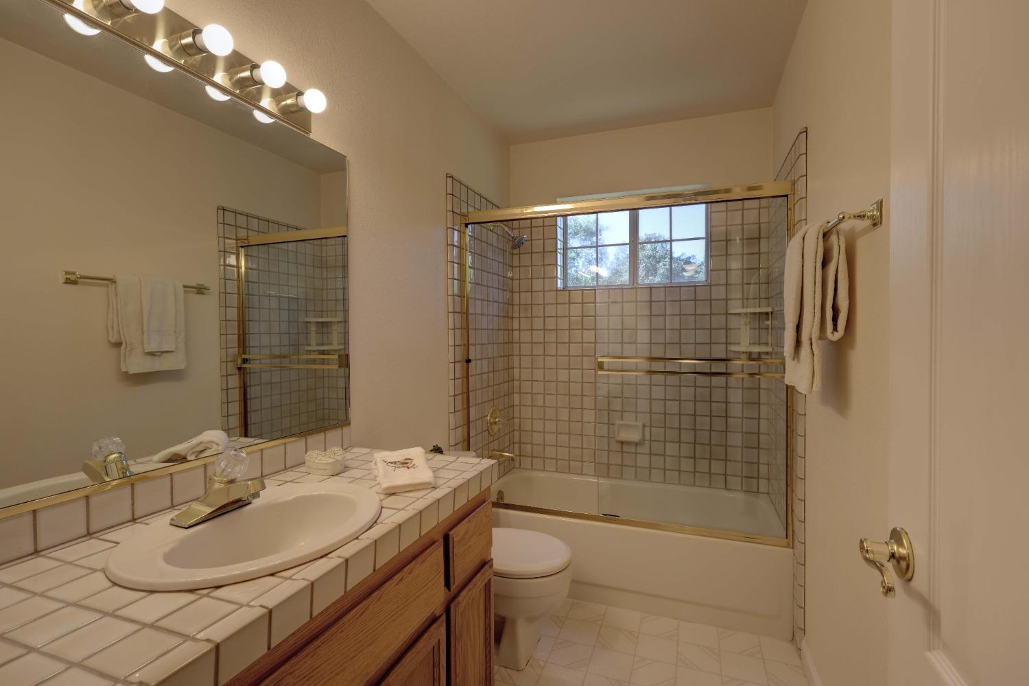 Detail Gallery Image 27 of 46 For 450 Hill Haven Dr, Colfax,  CA 95713 - 3 Beds | 2/1 Baths