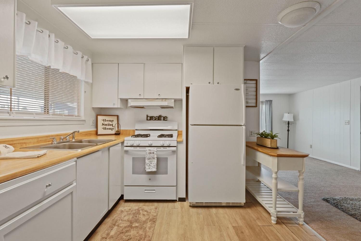 Detail Gallery Image 18 of 39 For 150 Pestana 50, Manteca,  CA 95336 - 2 Beds | 1 Baths