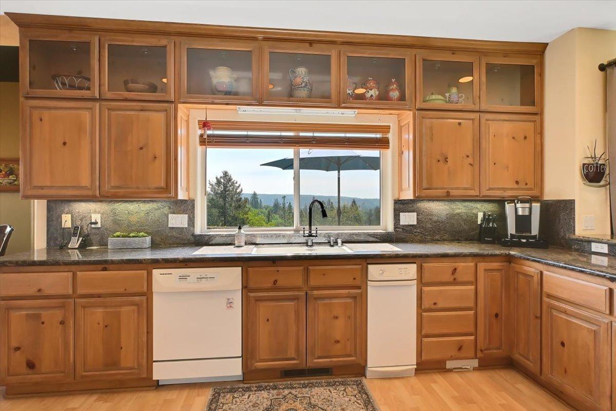 Detail Gallery Image 41 of 88 For 1890 John Muir Dr, Colfax,  CA 95713 - 3 Beds | 3 Baths