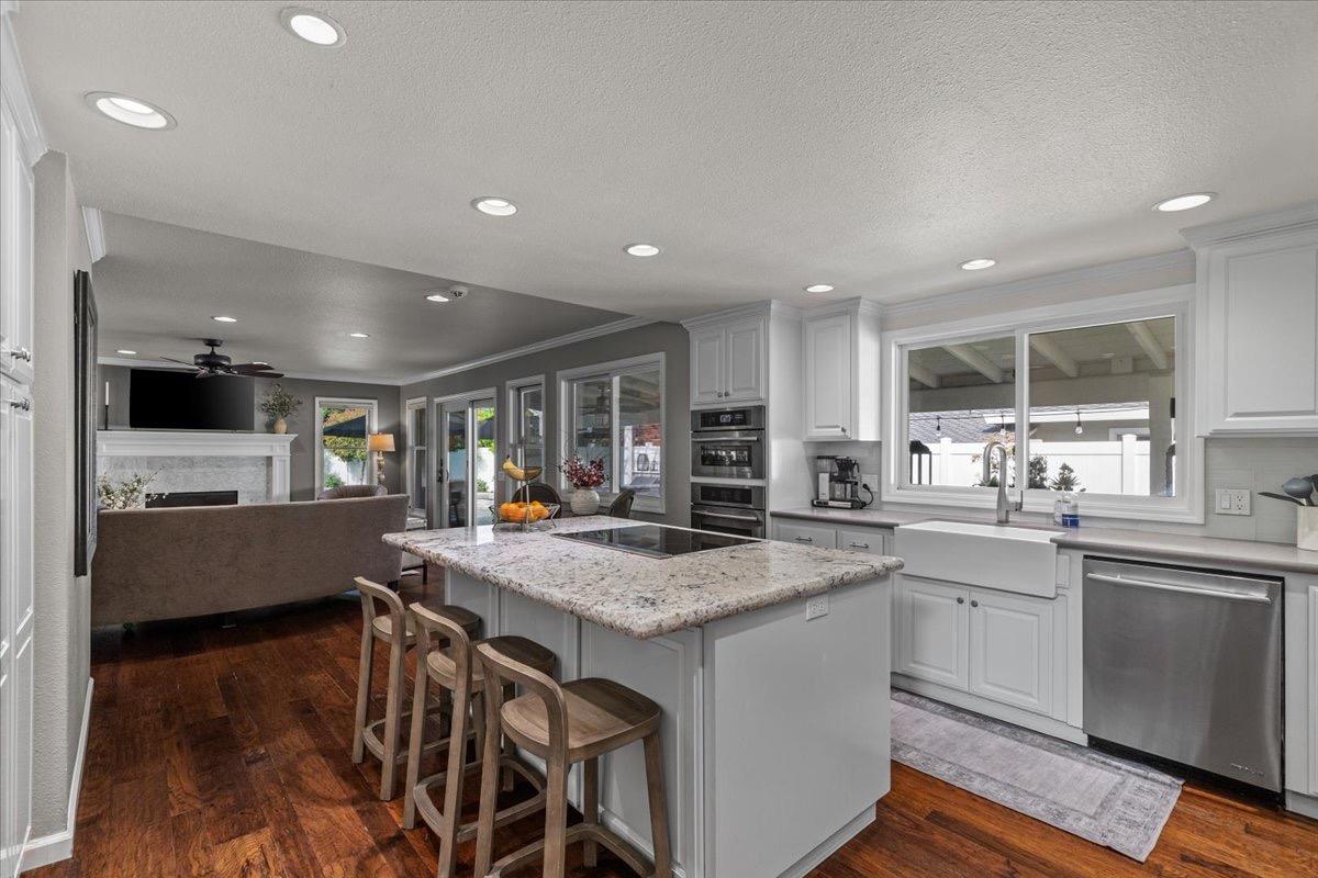 Detail Gallery Image 17 of 69 For 3705 Sandcreek Way, Modesto,  CA 95355 - 3 Beds | 2/1 Baths
