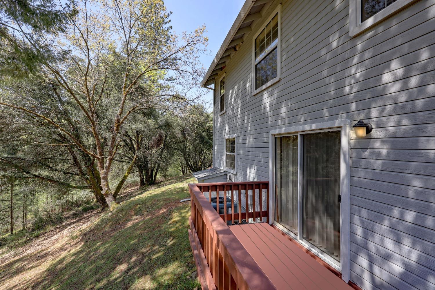 Detail Gallery Image 36 of 46 For 450 Hill Haven Dr, Colfax,  CA 95713 - 3 Beds | 2/1 Baths