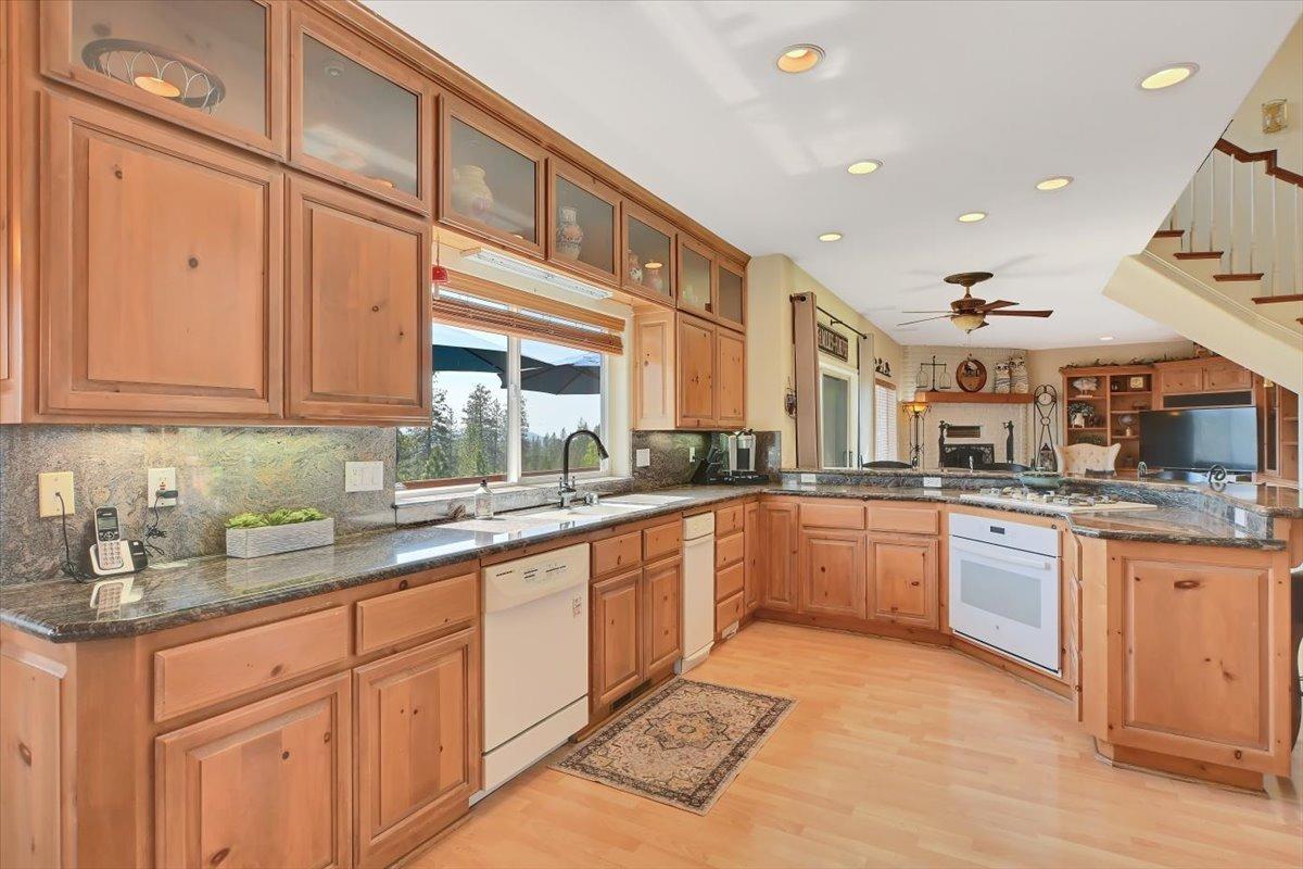 Detail Gallery Image 37 of 88 For 1890 John Muir Dr, Colfax,  CA 95713 - 3 Beds | 3 Baths