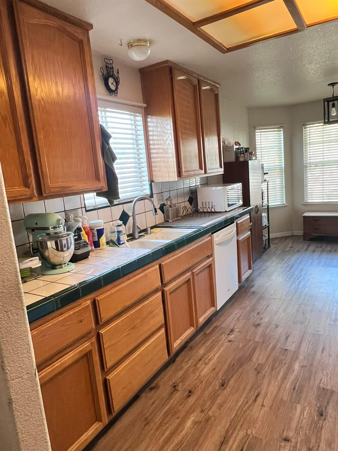 Detail Gallery Image 12 of 46 For 7341 Silver View Way, Rio Linda,  CA 95673 - 3 Beds | 2 Baths
