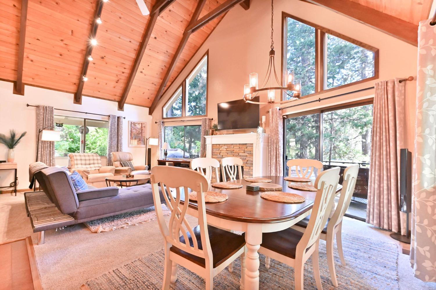 Detail Gallery Image 11 of 72 For 1801 Pine Dr, Arnold,  CA 95223 - 3 Beds | 2 Baths