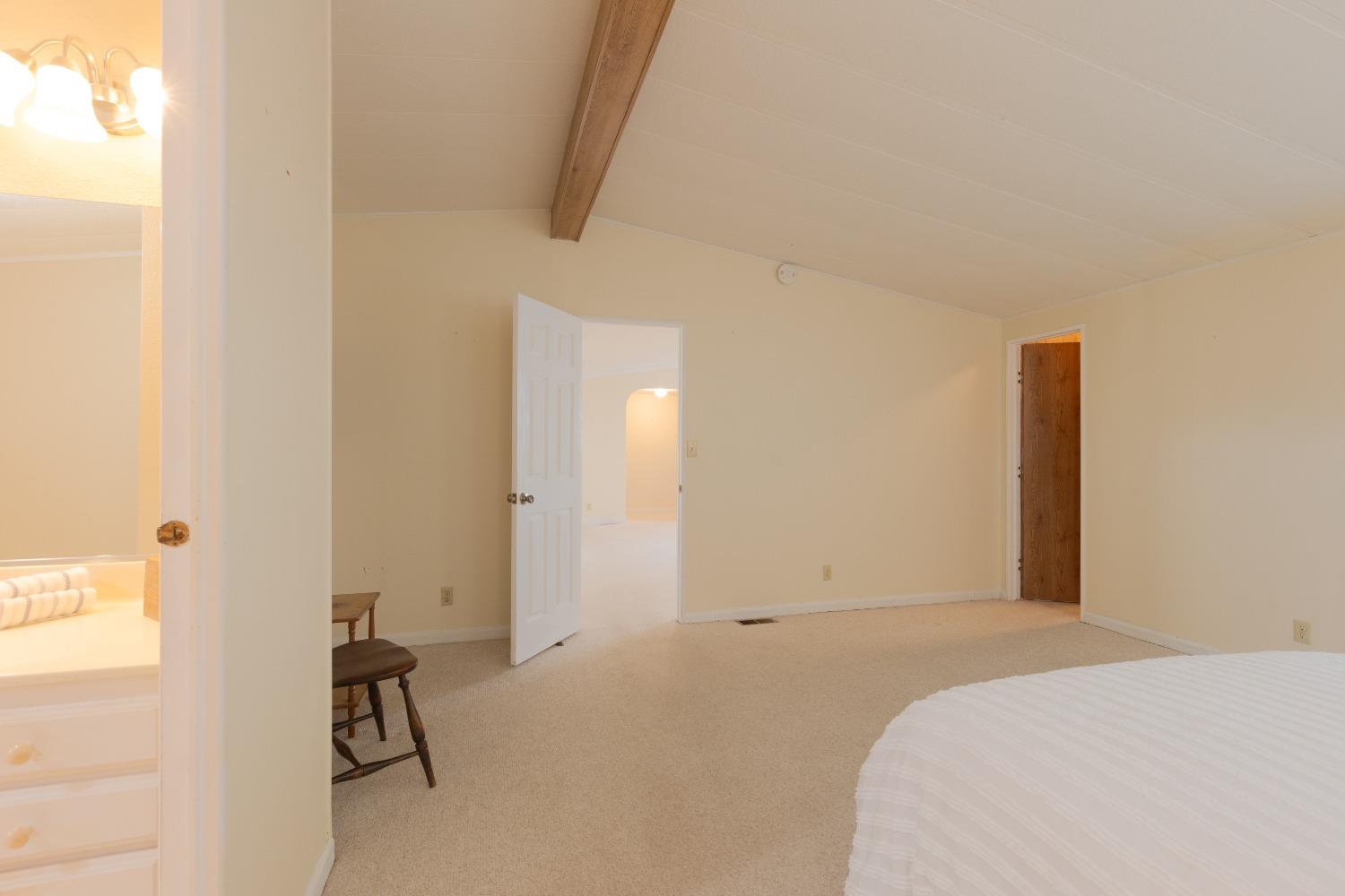 Detail Gallery Image 18 of 65 For 14789 Jurata Ct, Rancho Murieta,  CA 95683 - 2 Beds | 2 Baths