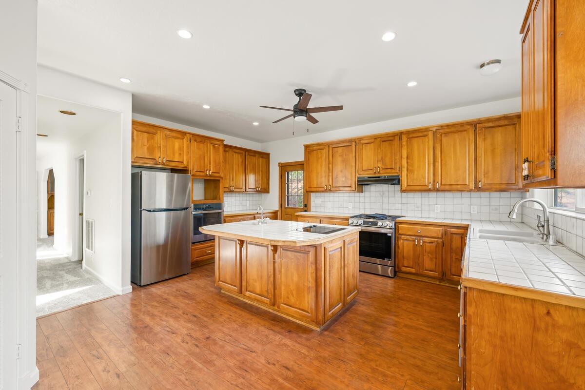 Detail Gallery Image 18 of 71 For 2160 Nelson Rd, Camino,  CA 95709 - 3 Beds | 2 Baths