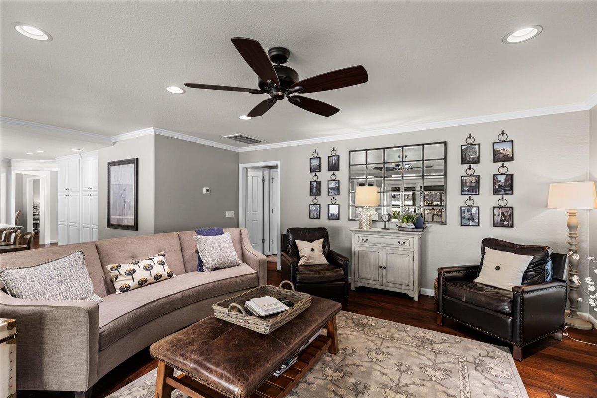 Detail Gallery Image 28 of 69 For 3705 Sandcreek Way, Modesto,  CA 95355 - 3 Beds | 2/1 Baths