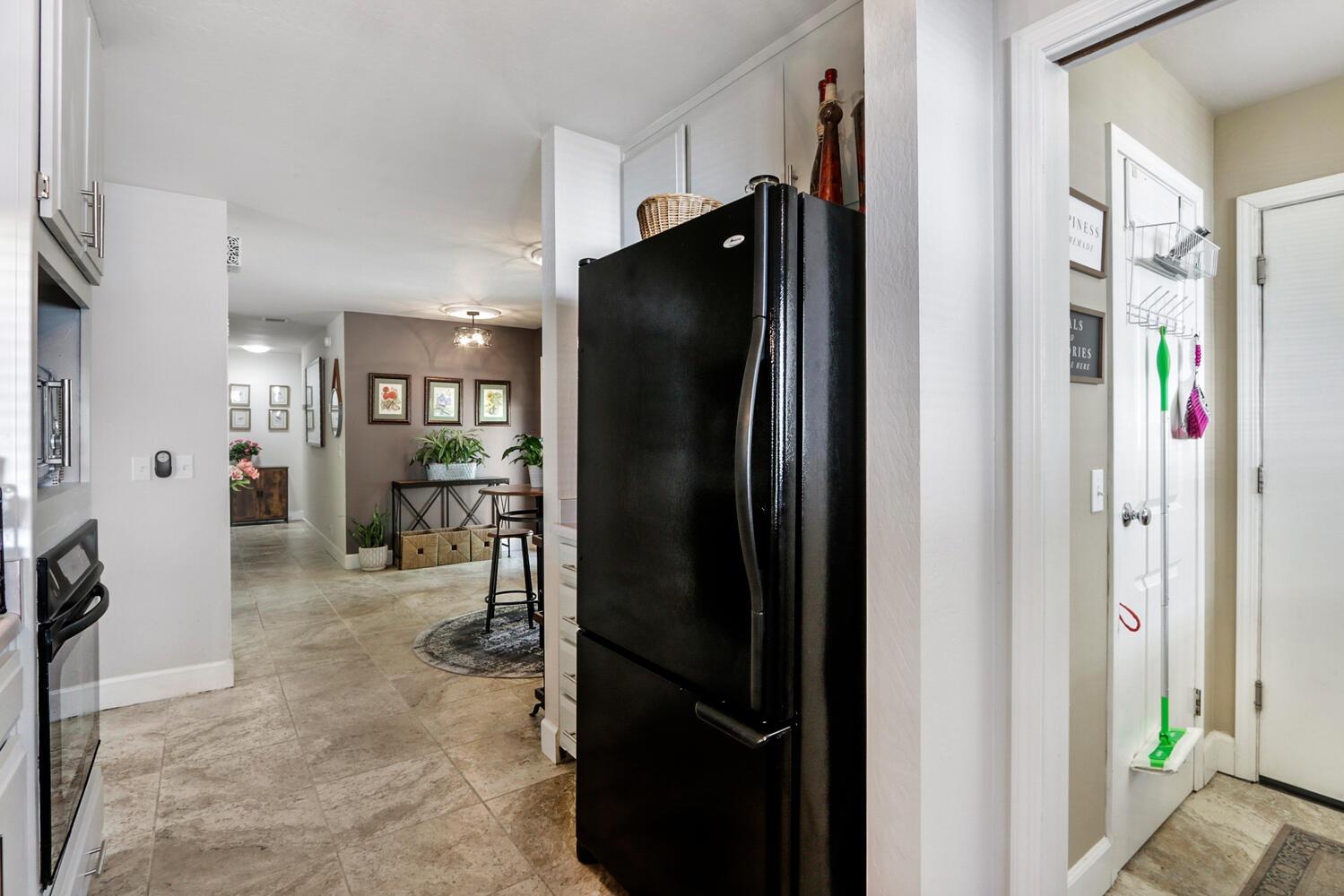 Detail Gallery Image 18 of 56 For 3304 Monte Vista Ave, Davis,  CA 95618 - 4 Beds | 3 Baths