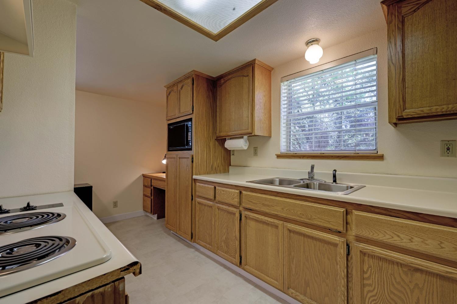 Detail Gallery Image 34 of 46 For 450 Hill Haven Dr, Colfax,  CA 95713 - 3 Beds | 2/1 Baths